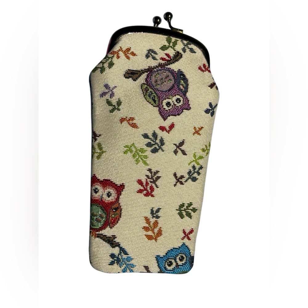 OWL KISSING LOCK SUNGLASSES CASE